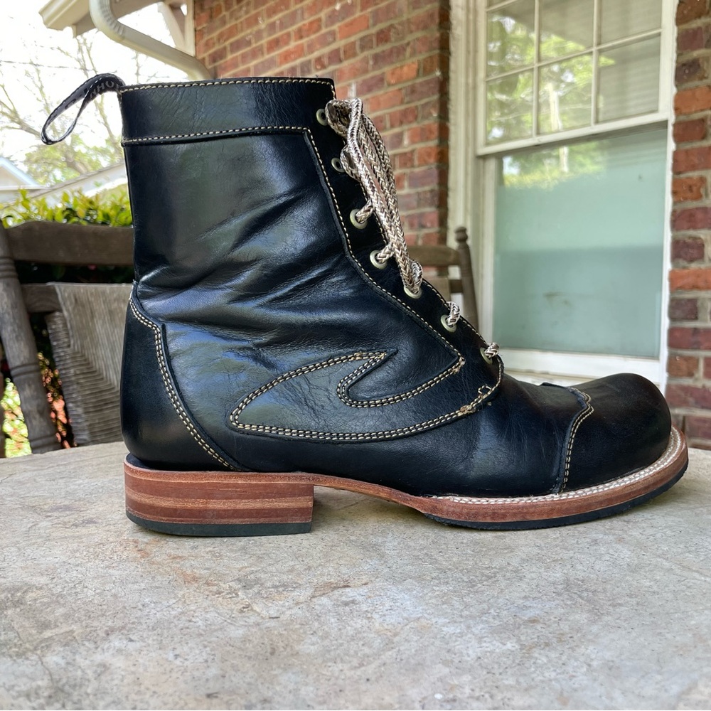 Men’s Fluevog Wyatt Western-Style Embroidered Ankle Boot in Black. - Picture 6 of 16